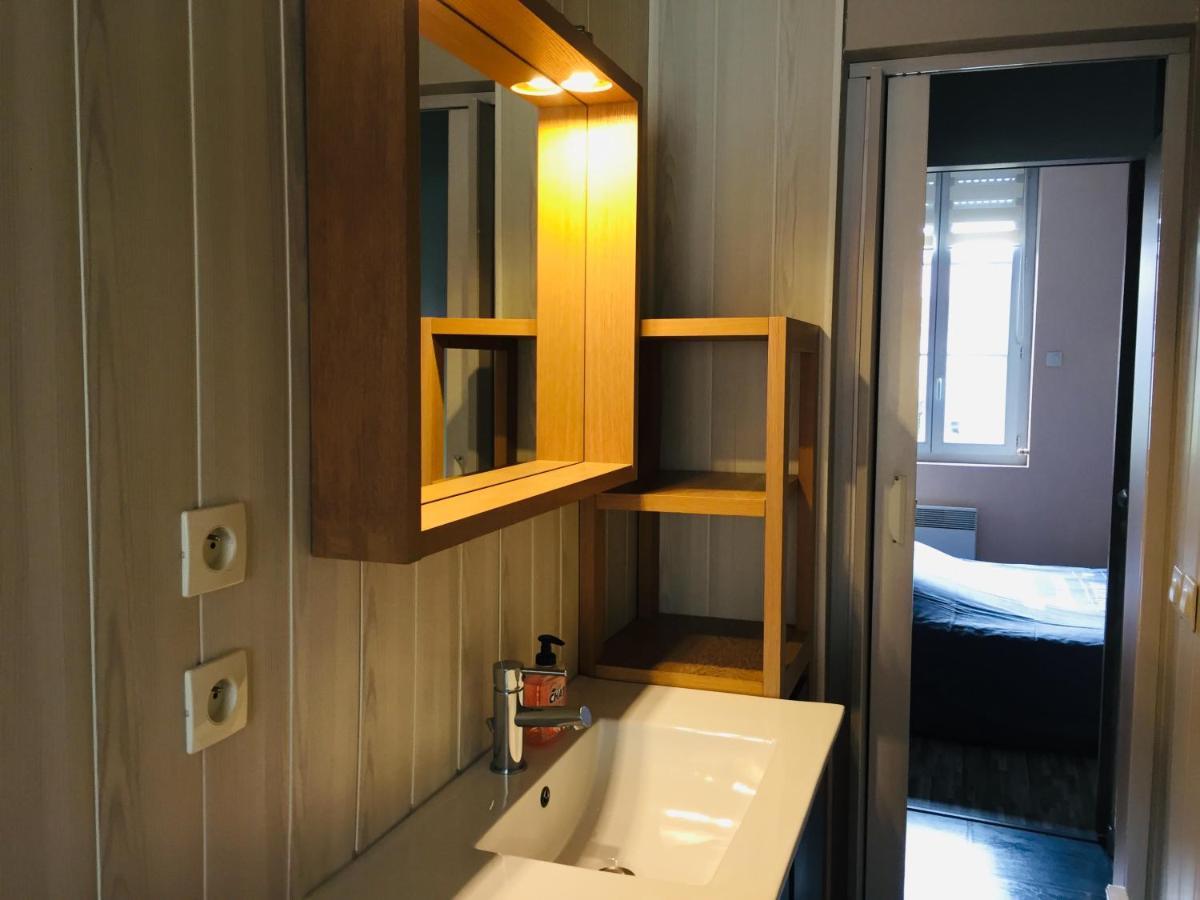 โลเตล เดอ อาเวนู ตาร์บ Apartment ภายนอก รูปภาพ