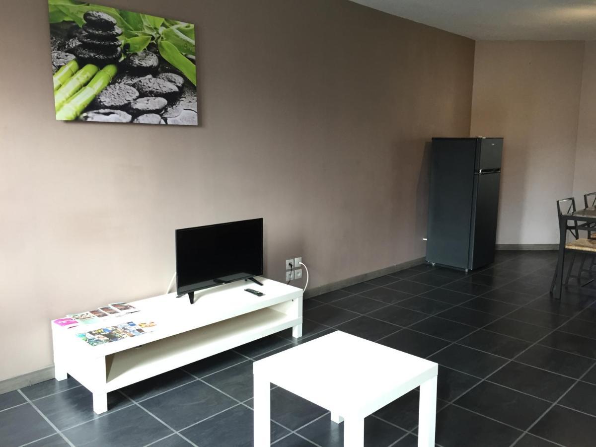 โลเตล เดอ อาเวนู ตาร์บ Apartment ภายนอก รูปภาพ